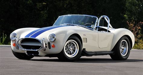 The 10 Best Classic Sports Cars Of The 1960s 1 The Classic 1962