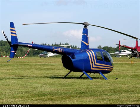 G Veit Robinson R44 Raven Ii Private Terry Figg Jetphotos