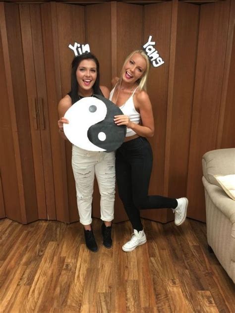 50 Best Friends Halloween Costumes For Two People That Ll Make Your