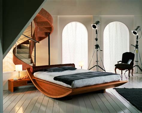 5 Crazy Beds So You Can Sleep A Little Stranger Rismedias Housecall