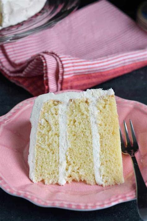 Vanilla Buttermilk Cake Baking Sense®