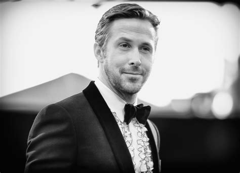 Pictured Ryan Gosling Black And White Pictures From The 2017 Oscars Popsugar Celebrity Photo 29