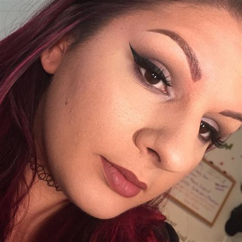 A smooth paste is made and then transferred to the cone, and ornamental or floral designs are applied on hands. 35 Beautiful Eyebrow Tattoo Designs for Women - Individual ...
