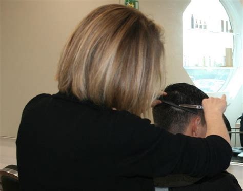 Before / after #coiffeur pic.twitter.com/7ah91qambe. Avoir un rendez-vous chez le coiffeur avant le confinement ...