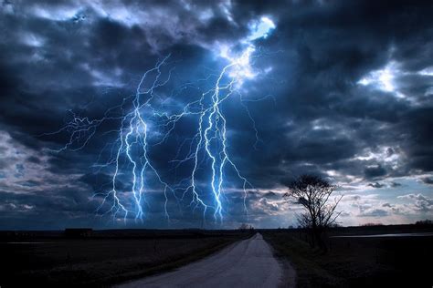 When Lightning Strikes - STEMJobs