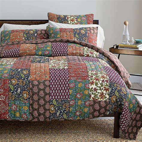 10 best company store comforters of september 2020. Jonelle Christmas Quilt | The Company Store