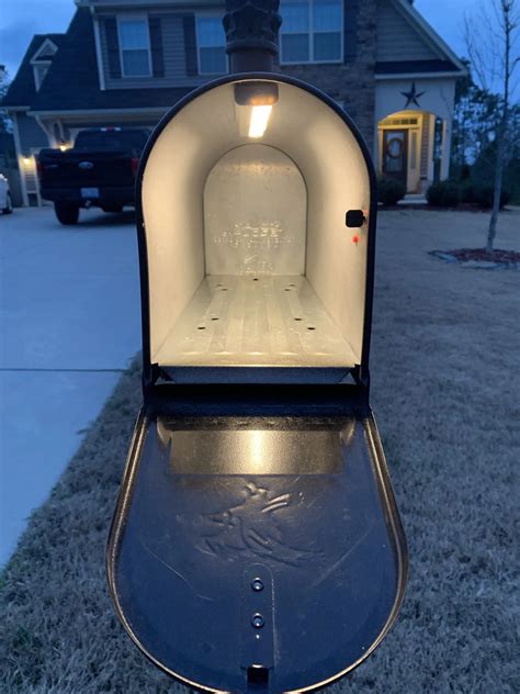 Led Mailbox Light Get A Mailbox Light Diy Mailboxes