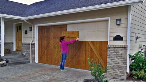 4 Diy Ways To Update Your Garage Door Garage Doors Garage Door