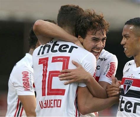 O tricolor visita o atlético em busca dos três pontos e para não se afastar dos mineiros. São Paulo x Atlético Mineiro | 27/10/2019 | São paulo ...