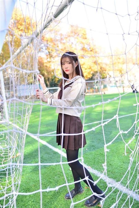 Pin By 瑞甫 洪 On Beauty Japanese Girl Japan Girl School Girl Outfit Cute School Girl Outfits