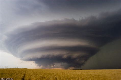 Images Of South Central Kansas Category 5 Tornado Supercell
