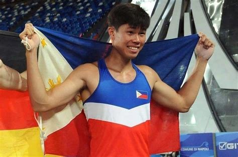 Ej obiena cleared 5.70 meters to claim the bronze at the 2020 monaco diamond league. EJ Obiena, nagwagi laban sa Olympic gold medalist ng ...