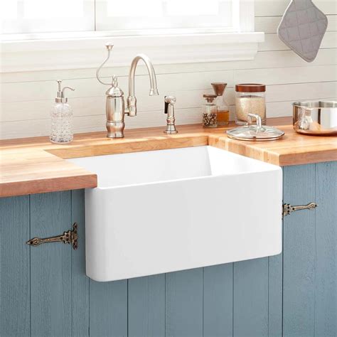 24 Reinhard Fireclay Farmhouse Sink White Kitchen