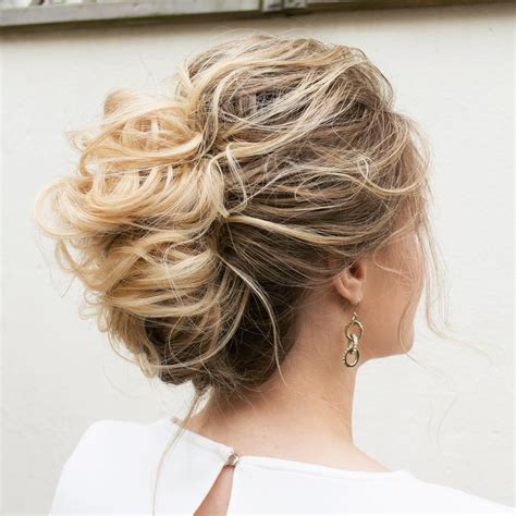 10 Gorgeous Prom Updos For Long Hair Prom Updo Hairstyles 2020