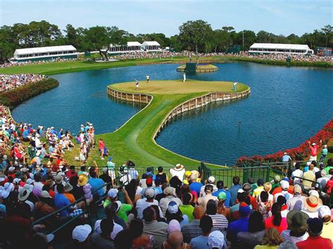 The 17th Hole “Experience” at The PLAYERS Championship - TripNerd