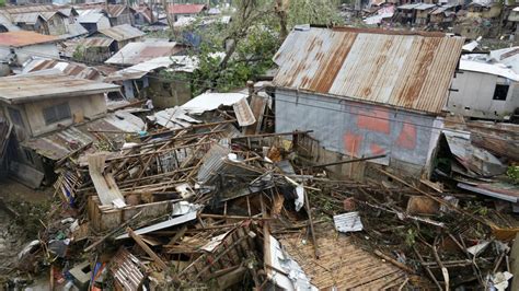 passagem do “supertufão” rai nas filipinas deixa pelo menos 33 mortos