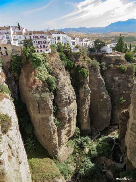 The population of all provinces in the autonomous community of andalusia (andalucía) according to census results and latest official estimates. Roadtrip: mooiste witte dorpen route Andalusië, Spanje ...