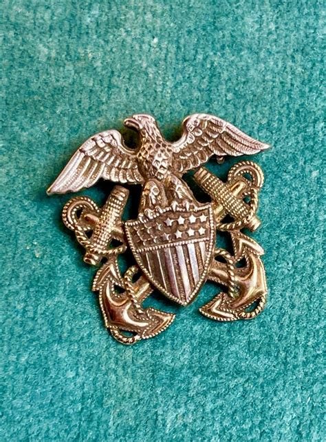 Wwii Us Navy Eagle Anchor Military Emblem Brooch Pin Gem
