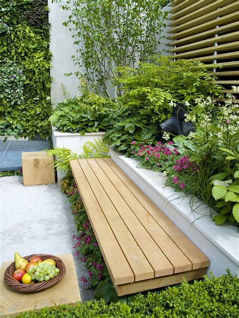 Whether you want inspiration for planning a contemporary garden renovation or are building a designer garden from scratch, houzz has 139,135 images from the best designers, decorators, and architects in the country, including david simpson gardens and pineapple interiors. modern gardens designs - JM Garden Design