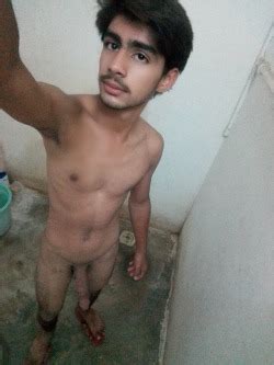 Shirtless Lovers Pakistani Guys Get Naked