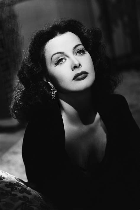 hedy lamarr 1942 classic hollywood glamour vintage hollywood glamour old hollywood