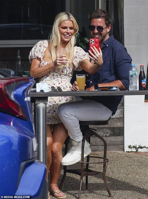Sophie Monk Flaunts Her Ample Assets Takes Selfies At Byron Bay Pub