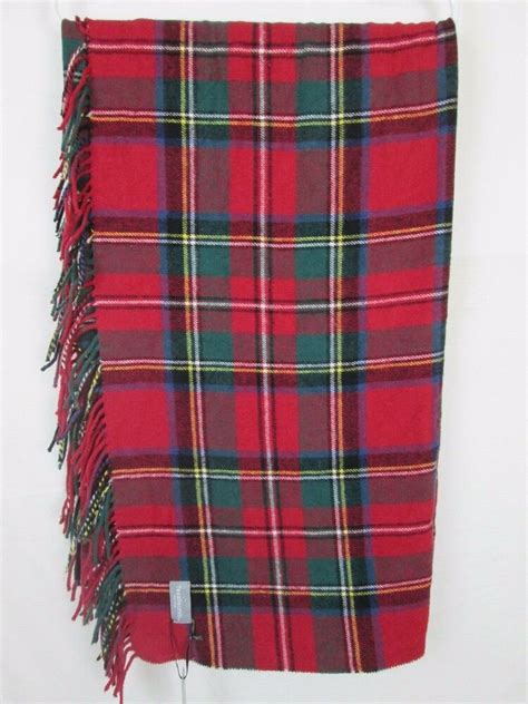 4.4 из 5 звездоч., исходя из 24 оценки(ок) товара(24). NWT Tessilechiti Luxury MADE in ITALY Large 51" x 67" Red ...