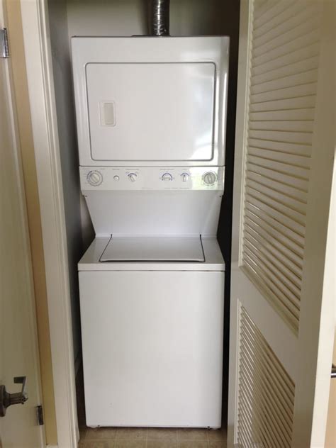 It also uses 60% less water and dries the clothes within. Little Giants Compact Washers And Dryers Remodelista ...