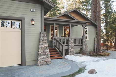 Consider all the outdoor surfaces exterior paint can improve. 28 Inviting Home Exterior Color Ideas | House paint ...