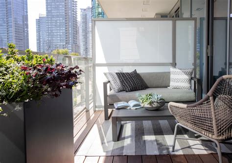 How To Create A Sense Of Privacy In Your Backyard Or On Your Balcony
