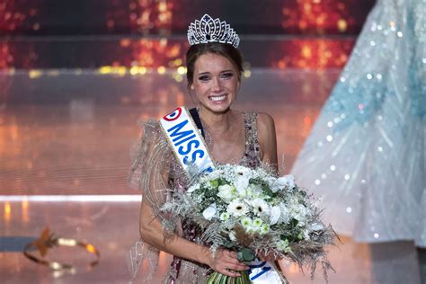 Amandine Petit Se Voit Déjà Animatrice Après Son Année Miss France