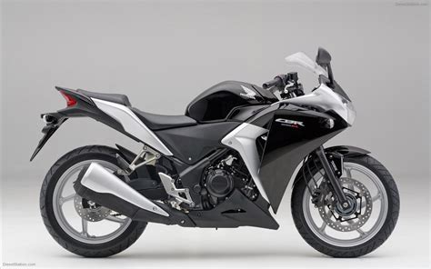 The cbr250r is an amazing value at $4000. Honda CBR250R 2011 Widescreen Exotic Car Pictures #06 of ...