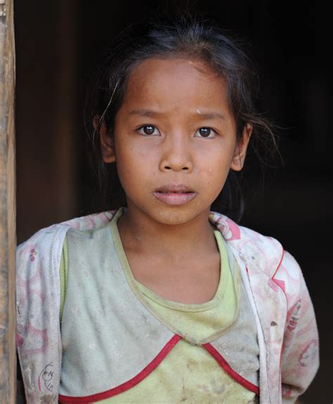 khamu girl 6 foto and bild kinder portraits laos bilder auf fotocommunity