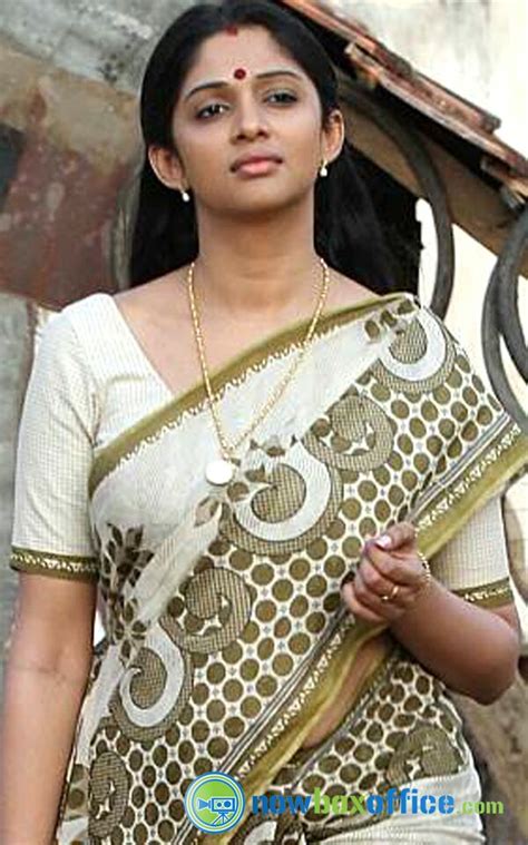 Redwine Malayalam Nyla Usha Hot Malayalam Actress Sexy South Indian