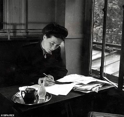The Best Philosophy Have Lots Of Sex Simone De Beauvoir And Jean Paul