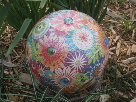 Diy Gazing Ball Ideas For Your Garden Un Complicate Garden Crafts