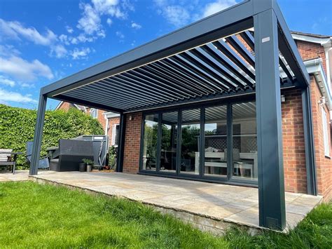 Louvered Roof Canopies And Pergolas With A Remote Controlled Roof Lanai