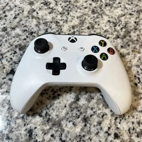 Oem Microsoft Xbox One Controller Wireless Model 1708 White Tested