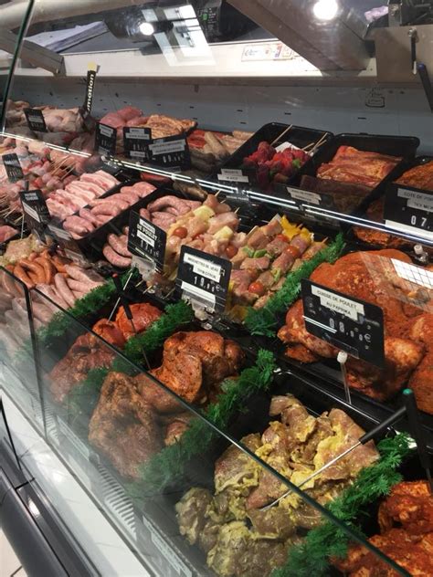 Intermarché super pour la plupart des magasins ; Intermarché St Germain Laval - Retail Company | Facebook ...