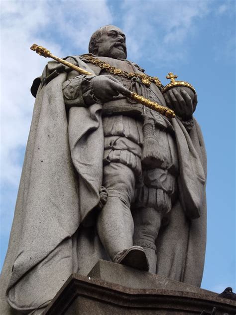 To connect with smk king edward vii, taiping, join facebook today. King Edward VII Statue © Colin Smith :: Geograph Britain ...