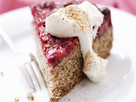 Maybe you would like to learn more about one of these? Cranberry-Kuchen Rezept | EAT SMARTER