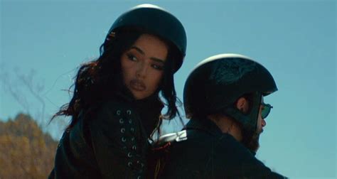 Becky G Runs Away With Her Man In ‘they Aint Ready Music Video