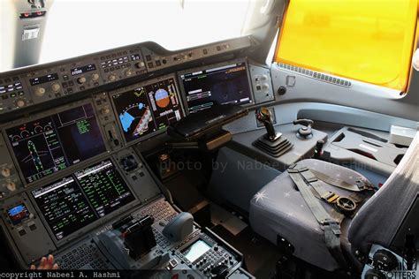 Flight Deck Qatar Airways Airbus A350 900 A7 Alf D