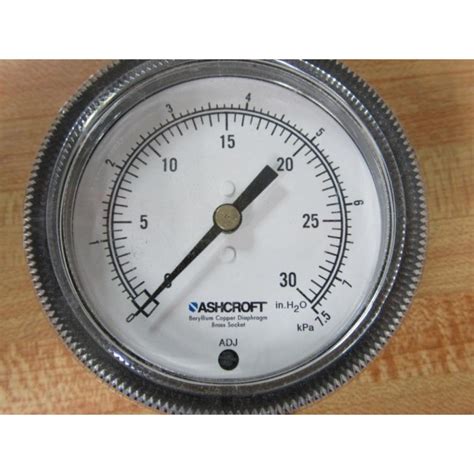 Ashcroft 25 1490 A 01l 30iwkp Low Pressure Gauge 251490a01l30iwkp