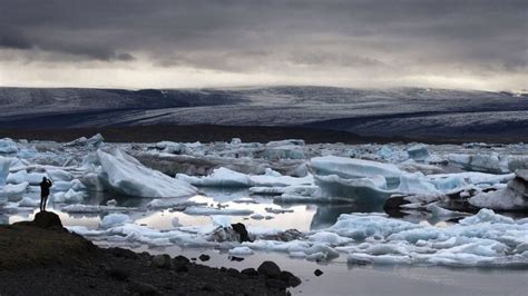 States Last Minute Purchase Of Iceland Glacial Lagoon Bbc News