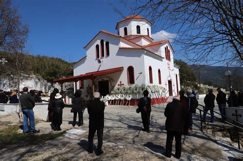 Σουντασ νικολαοσ και σια ο.ε. Σε κλίμα βαθιάς θλίψης η κηδεία του Γ. Καραϊβάζ στη Δράμα ...