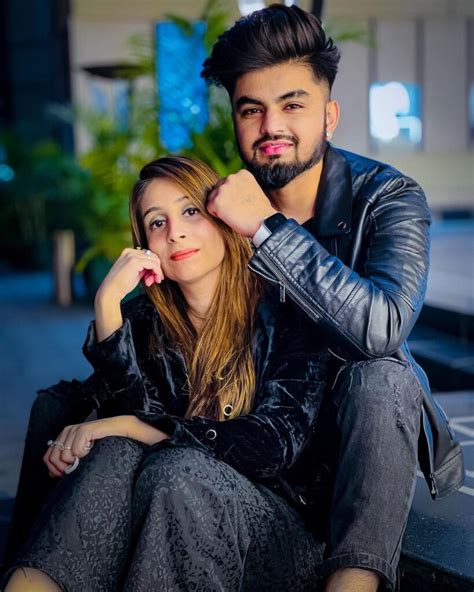 Rohit sardana is an indian journalist, editor, columnist, anchor and media personality. mrssinghania (Yusra) Rohit Singhania Wife, Biography ...