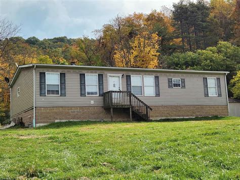 Clarksburg, Harrison County, WV Lakefront Property, Waterfront Property