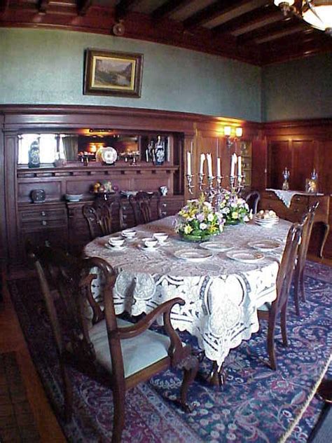 Pittock Dining Room3 Mary Harrsch Flickr