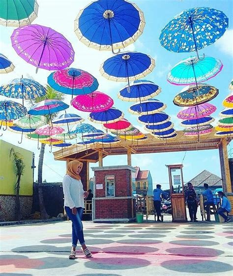 Harga tiket masuk wisata selamat pagi madura mei 2020 rute dan kampoeng toron samalem bukit cinta lokasi masuknya pamekasan alamat jembatan purbalingga. Bukit Cinta Pamekasan Madura : Harga Tiket dan Lokasi